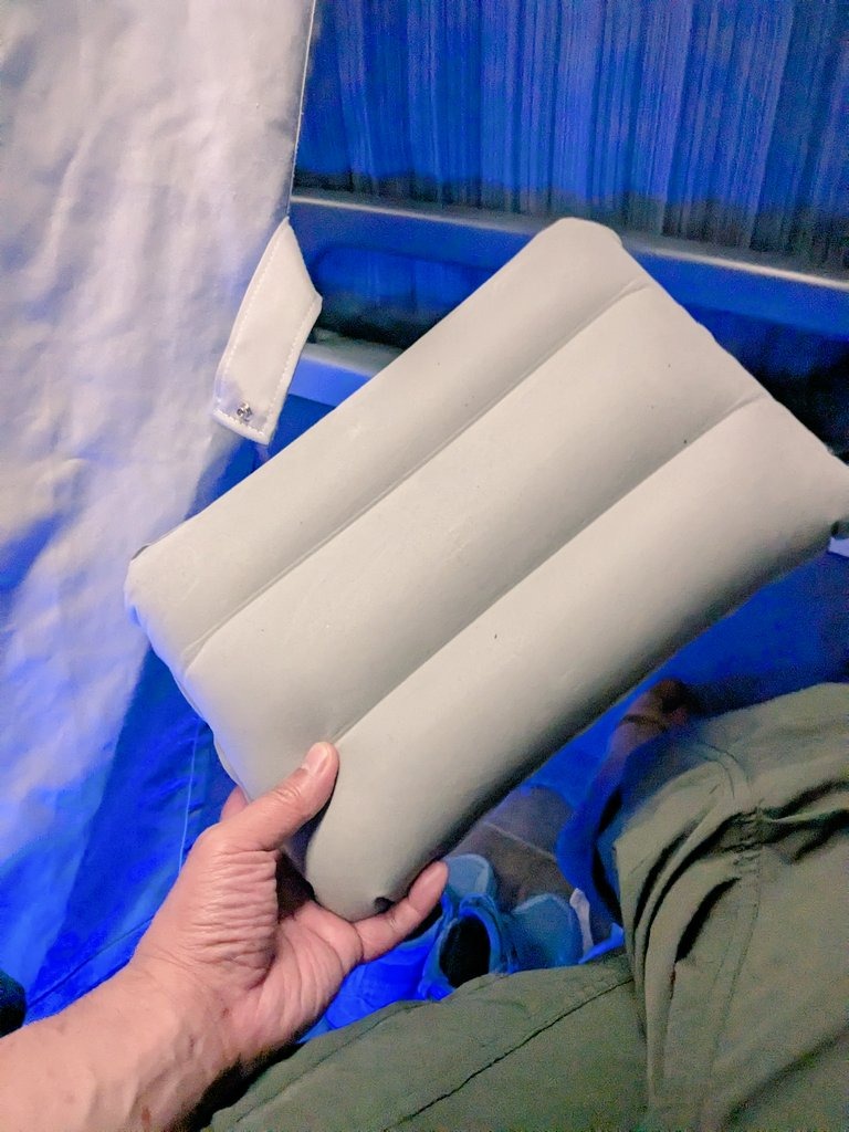 エアークッション 100均
