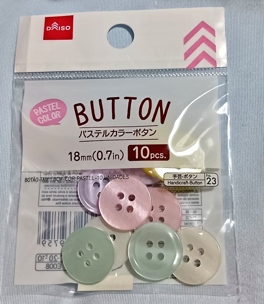 100均 ボタン セリア