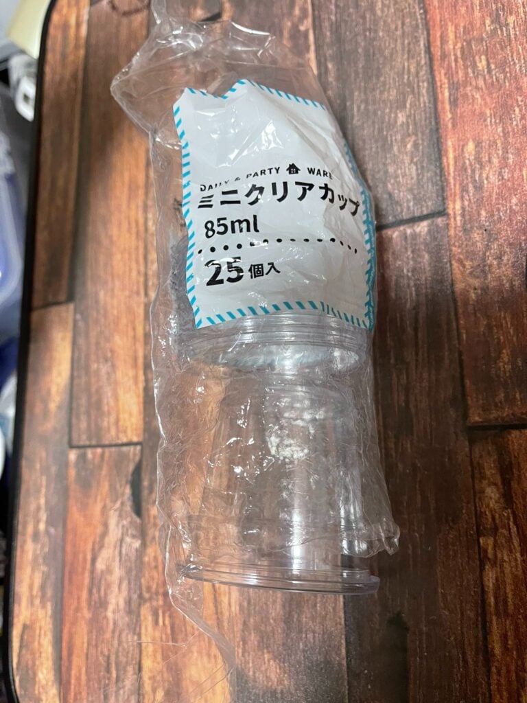 セリア プラスチックコップ 使い捨て