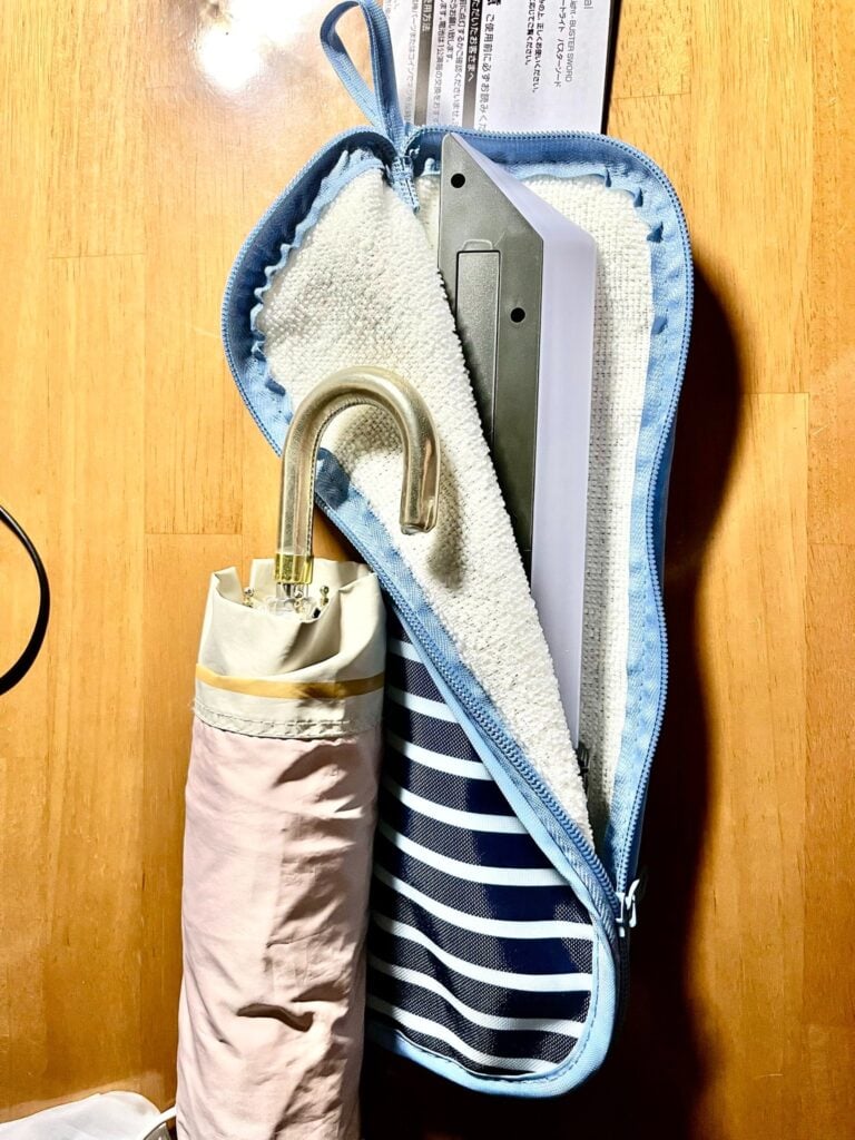 100均 折りたたみ傘 セリア