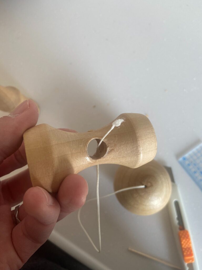 けん玉 紐 100均