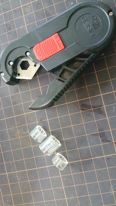 物干し竿 パイプカッター 100均