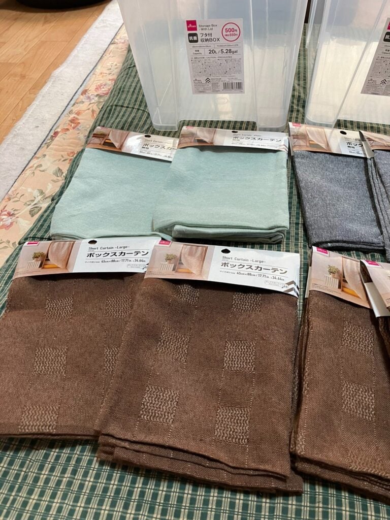 daiso ボックスカーテン

