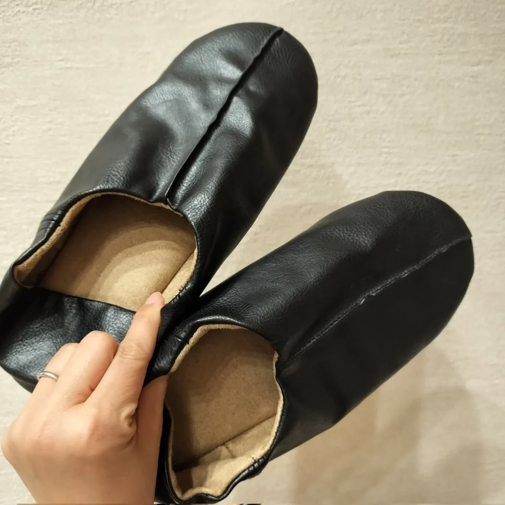 購入した携帯スリッパをチェック