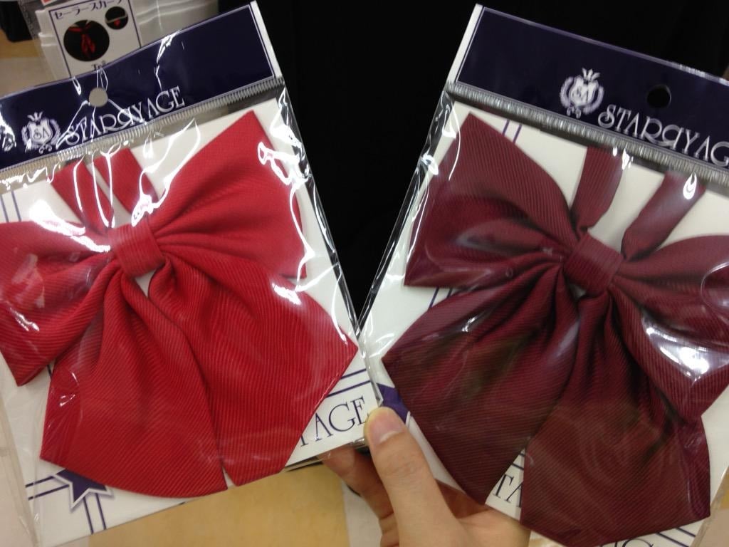 ドンキで買える制服リボンの種類と価格