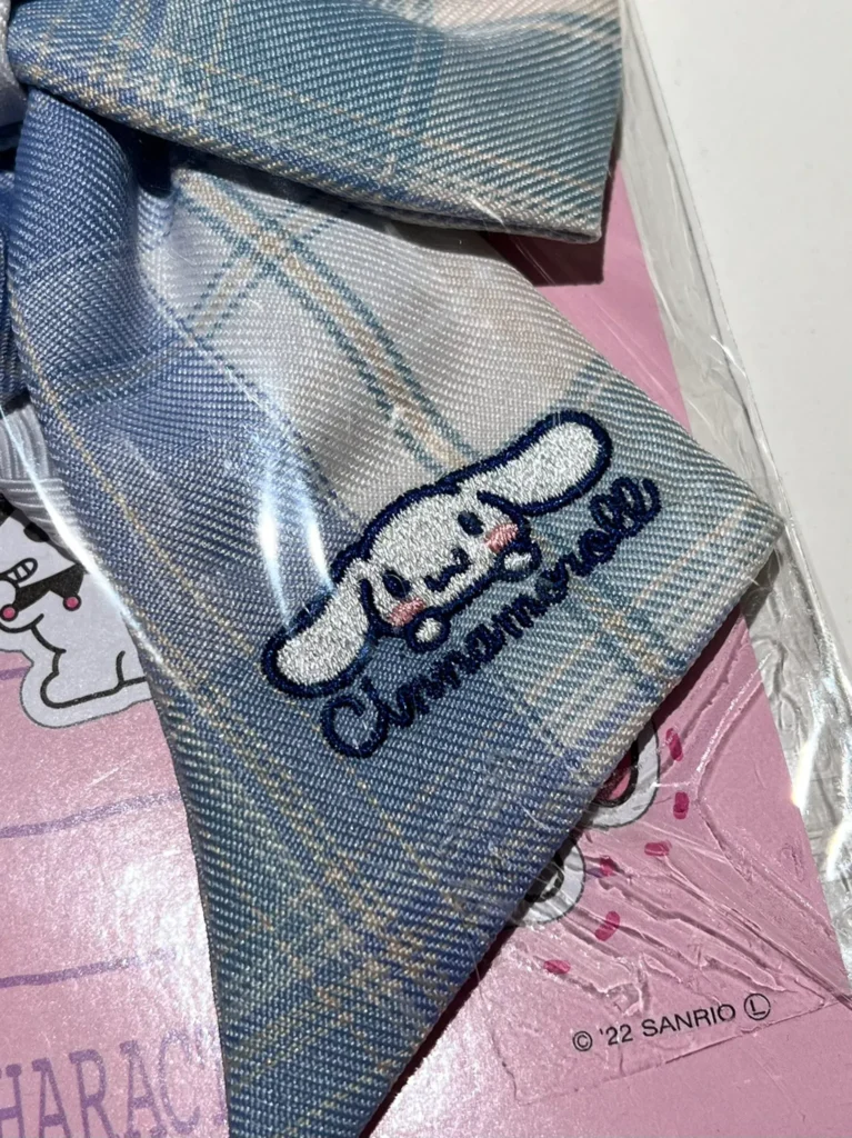 100円ショップで買える制服リボンの詳細